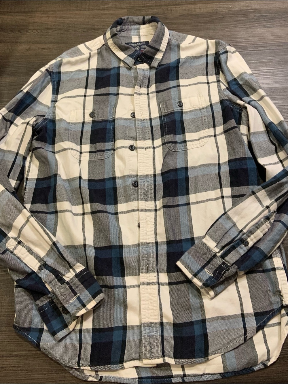 American Eagle Outfitters Blue, Navy & White Plaid Button-Down Shirt